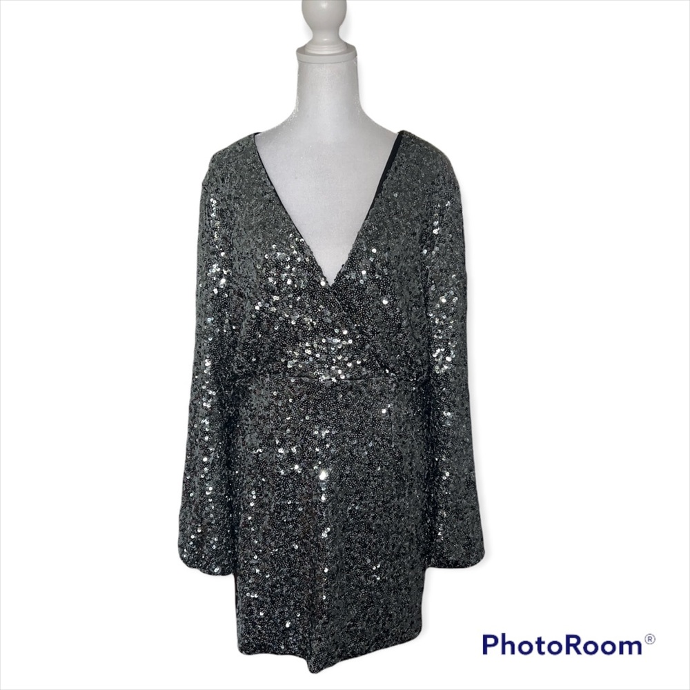 Anthropologie O.P.T. Sequin V Neck Open Back Dress Size Large NWT